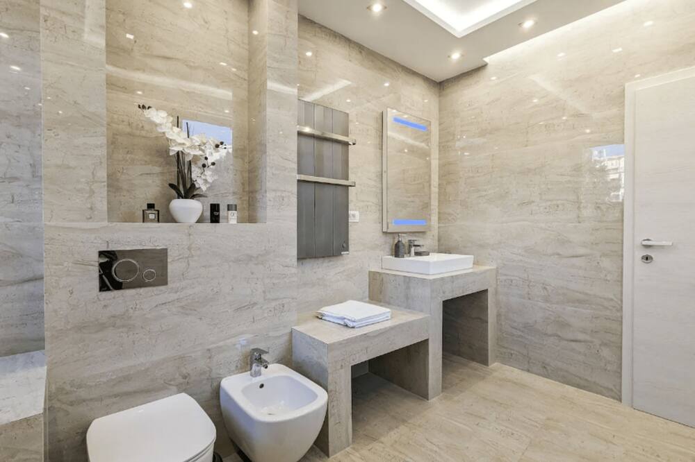 Photo of Bathroom in Utjeha