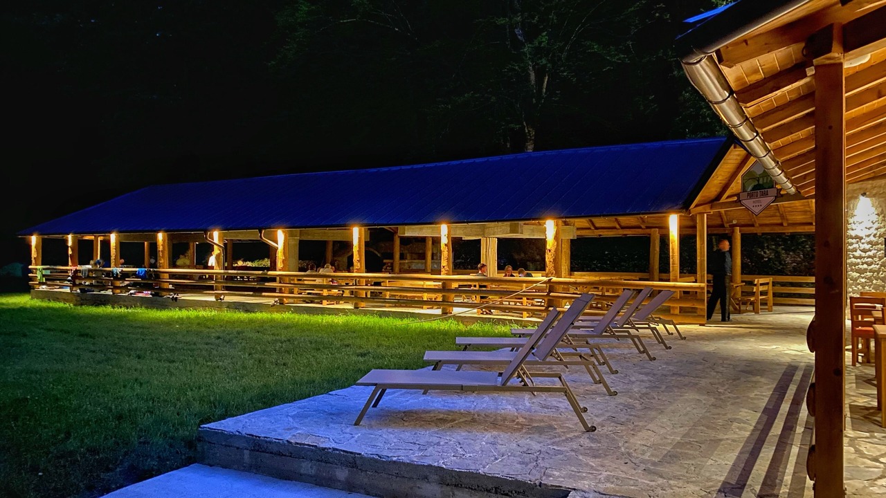 Photo of Patio Balcony in Pitomine