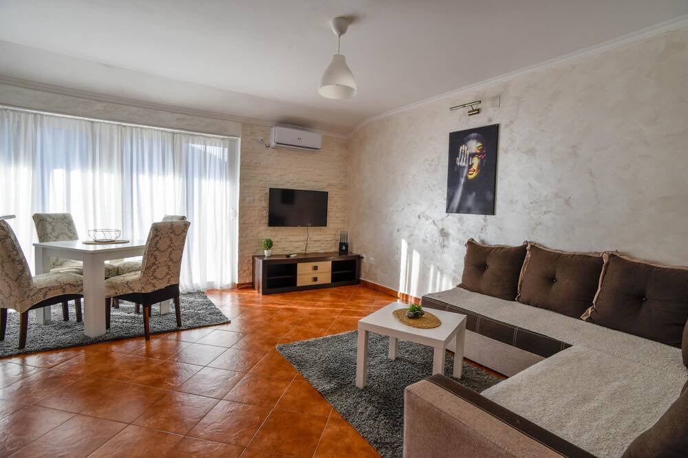 Photo of Livingroom in Dobrota