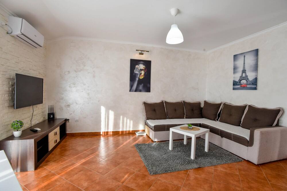 Photo of Livingroom in Dobrota