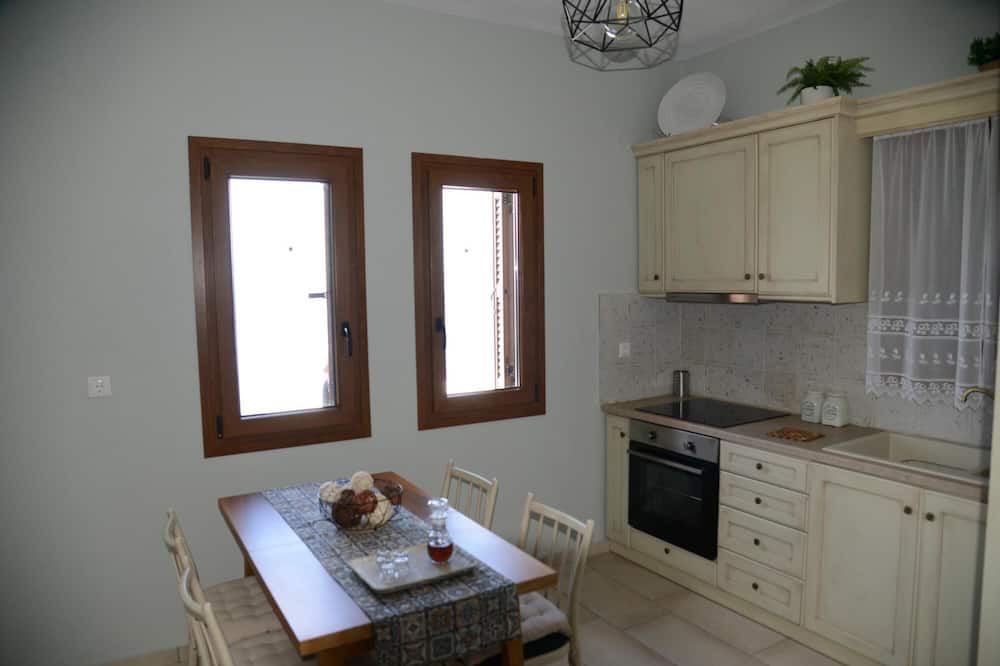 Photo of Kitchen in Sourpi