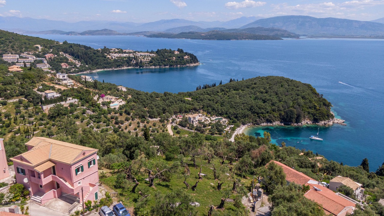 Photo of Outdoor in Gimari