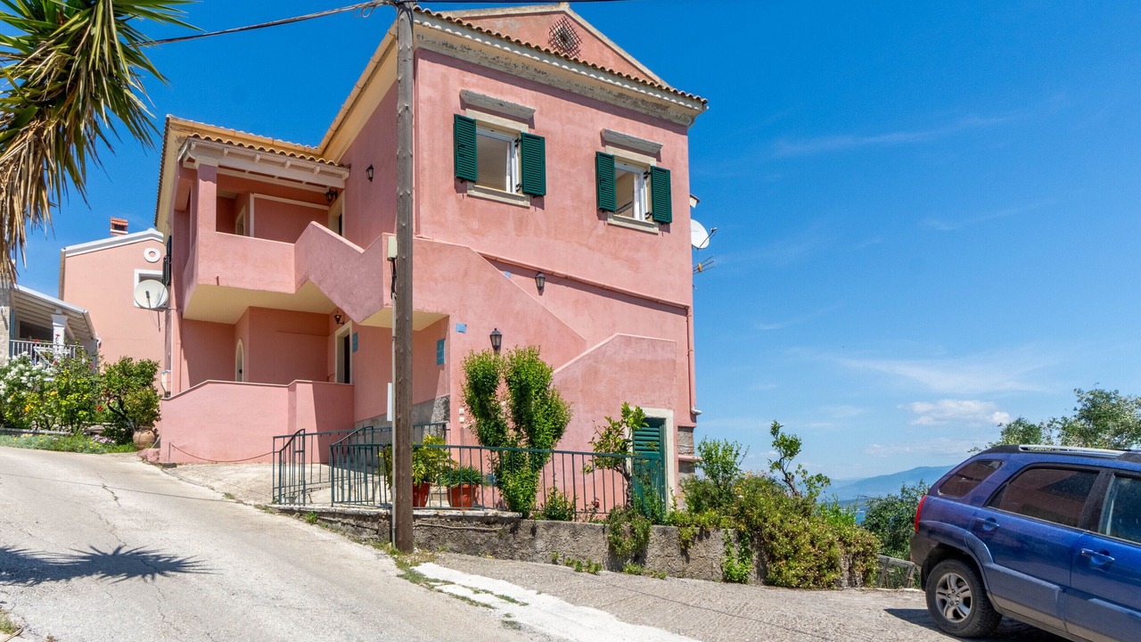 Photo of Outdoor in Gimari
