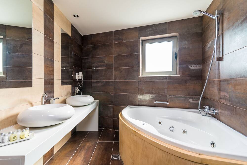 Photo of Bathroom in Drosia
