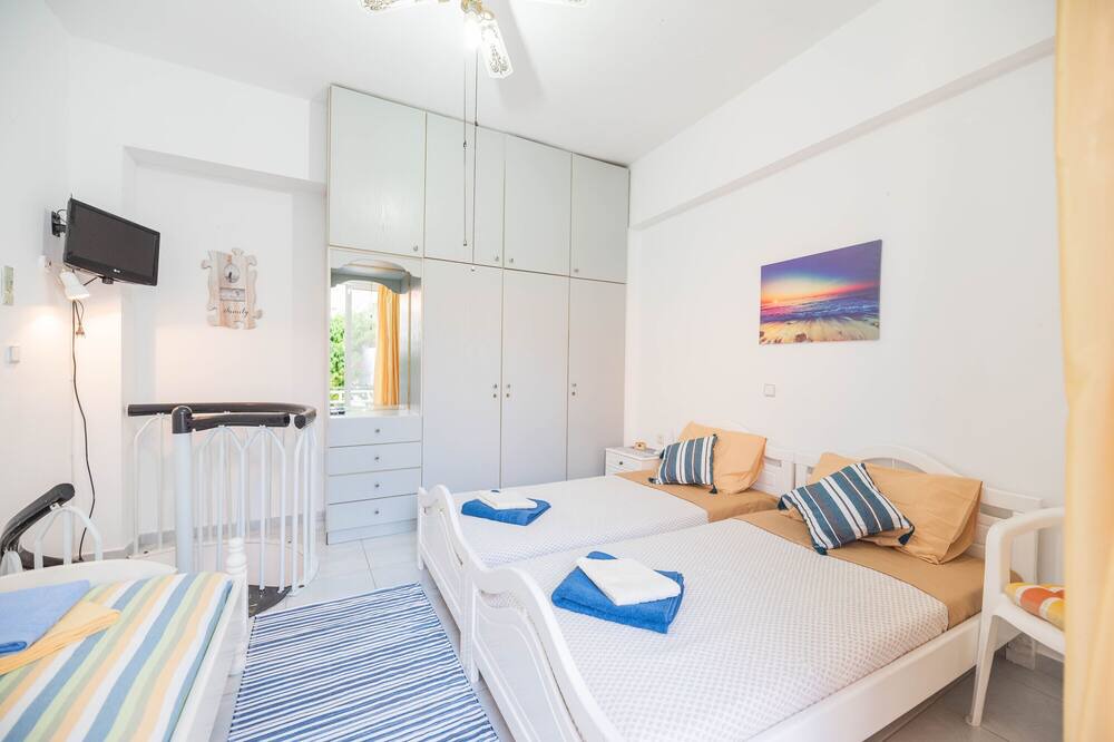 Photo of Bedroom in Haraki