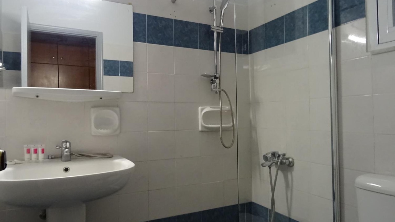 Photo of Bathroom in Petaloudes