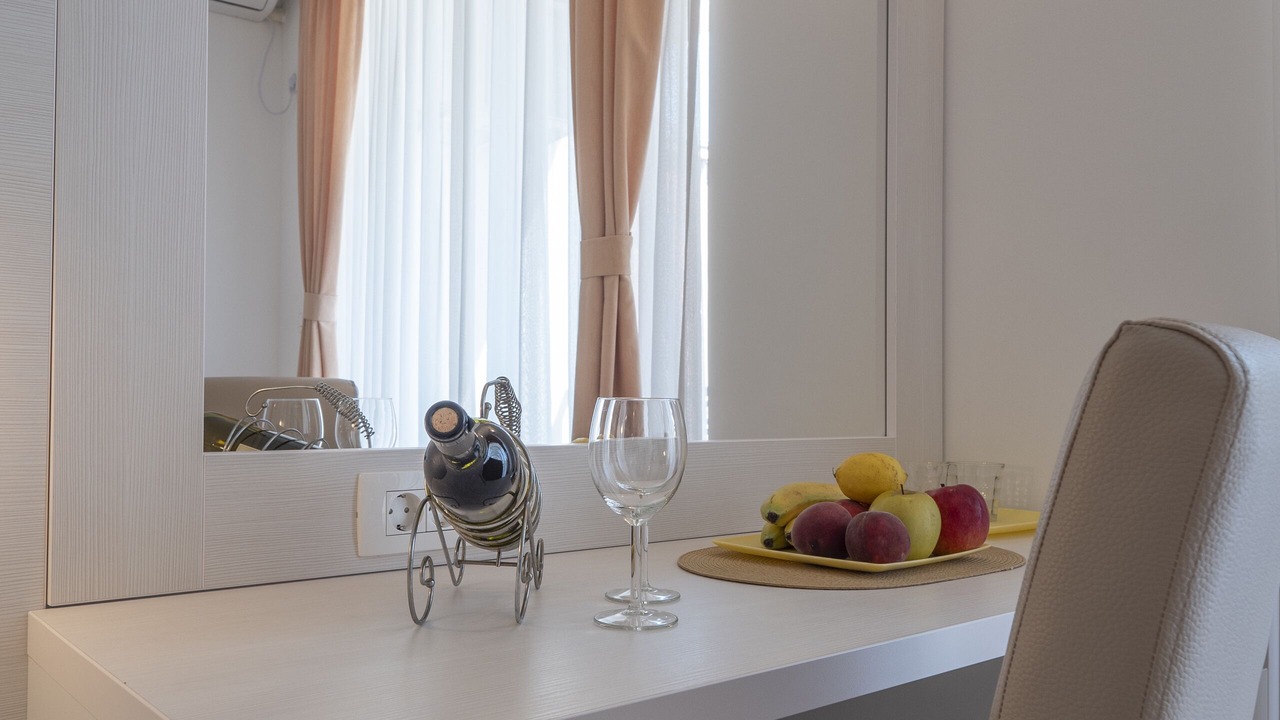 Photo of Bedroom in Maini