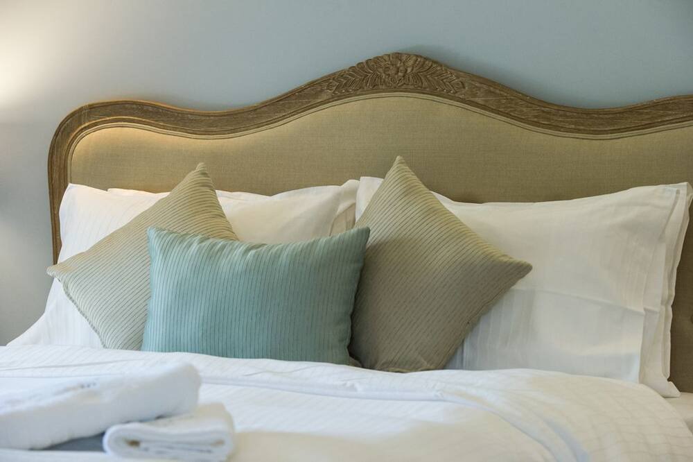 Photo of Bedroom in Parga