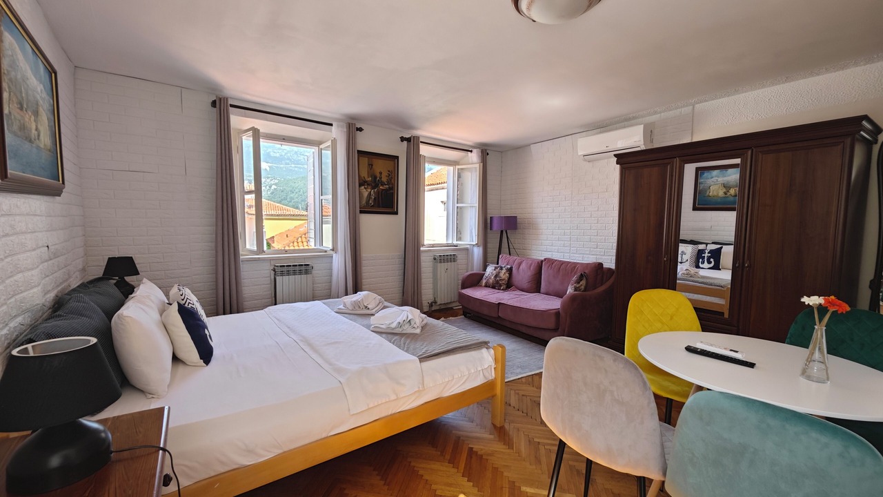 Photo of Bedroom in Old Town