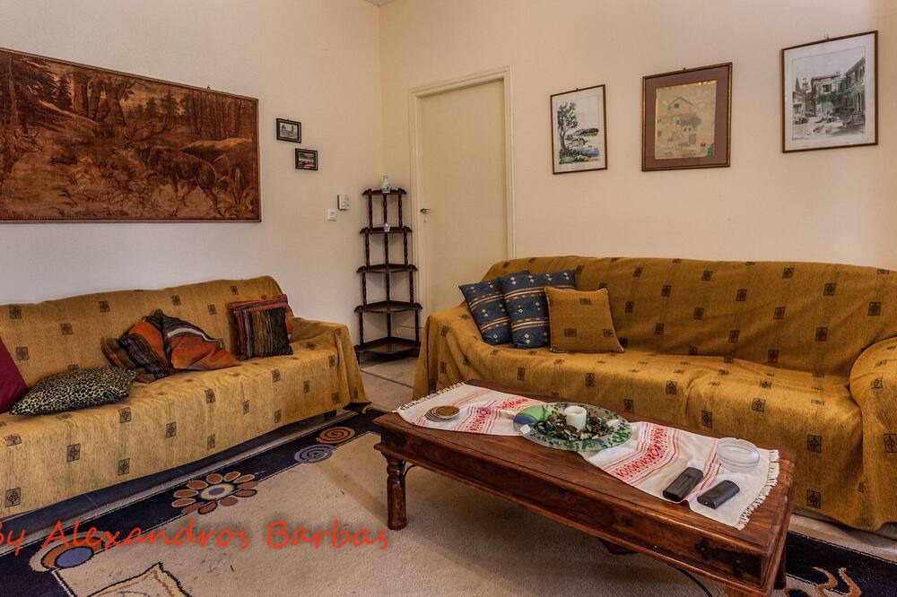 Photo of Livingroom in Ano Korakiana