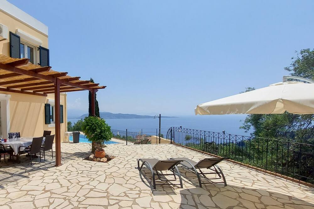 Photo of Outdoor in Gimari