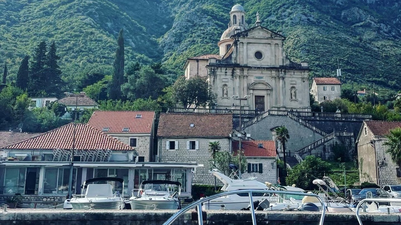 Photo of Outdoor in Prcanj