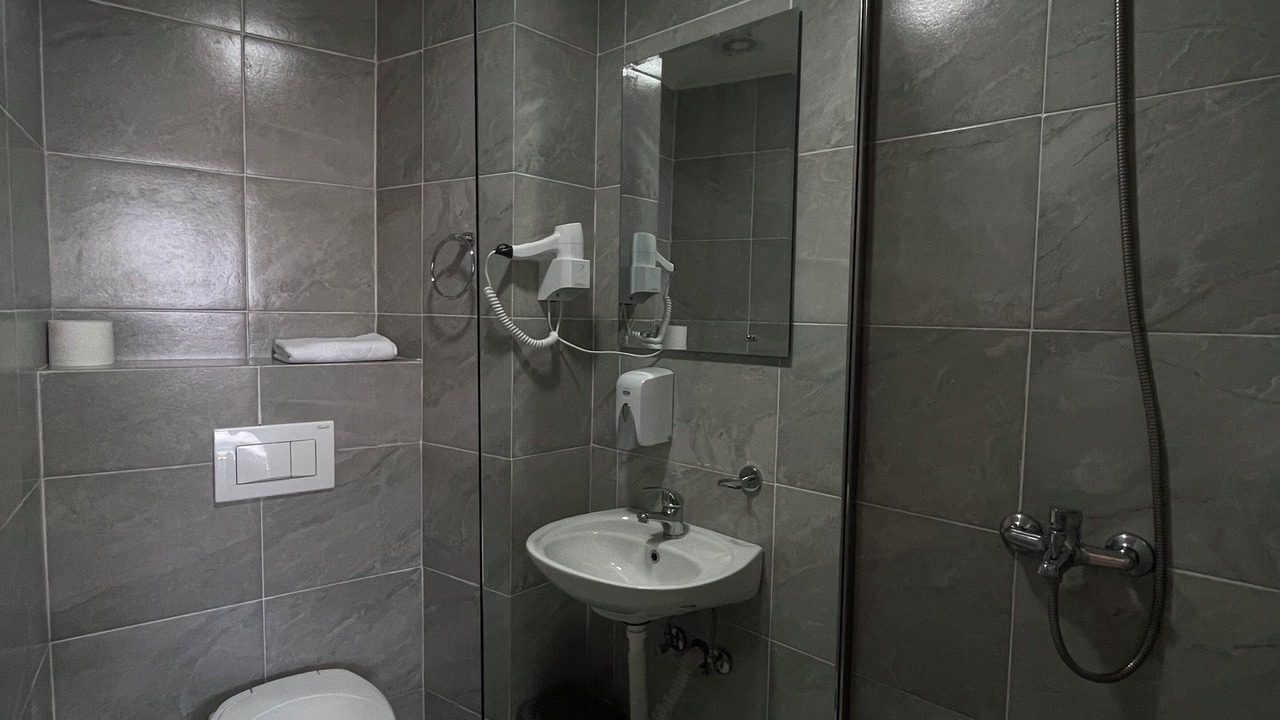 Photo of Bathroom in Rana