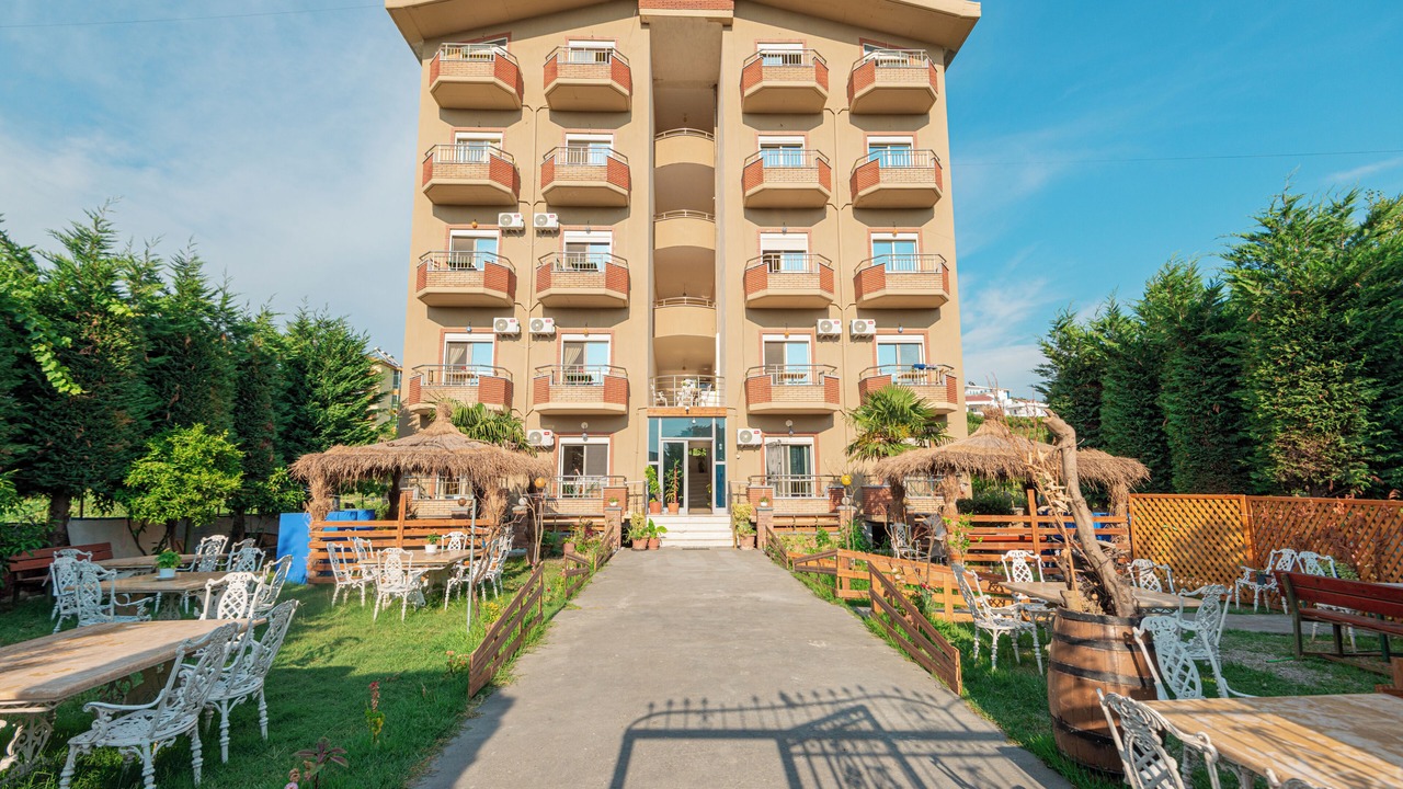Photo of Outdoor in Golem