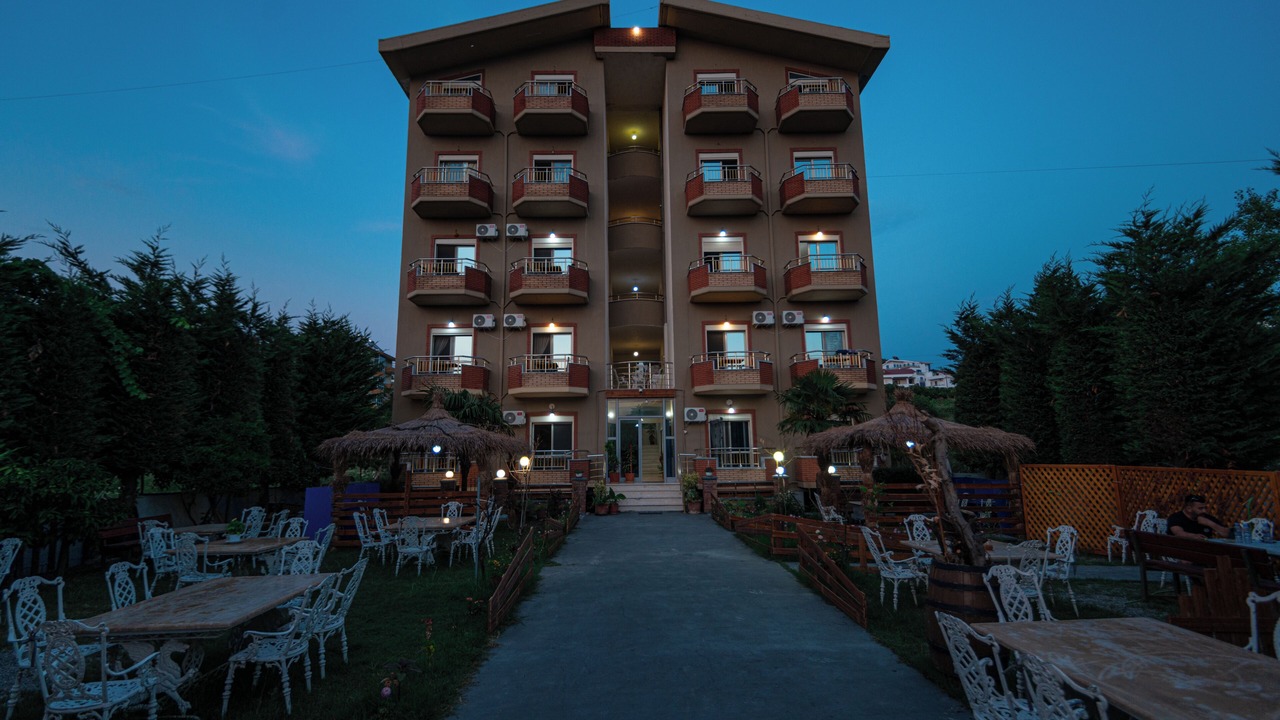 Photo of Outdoor in Golem