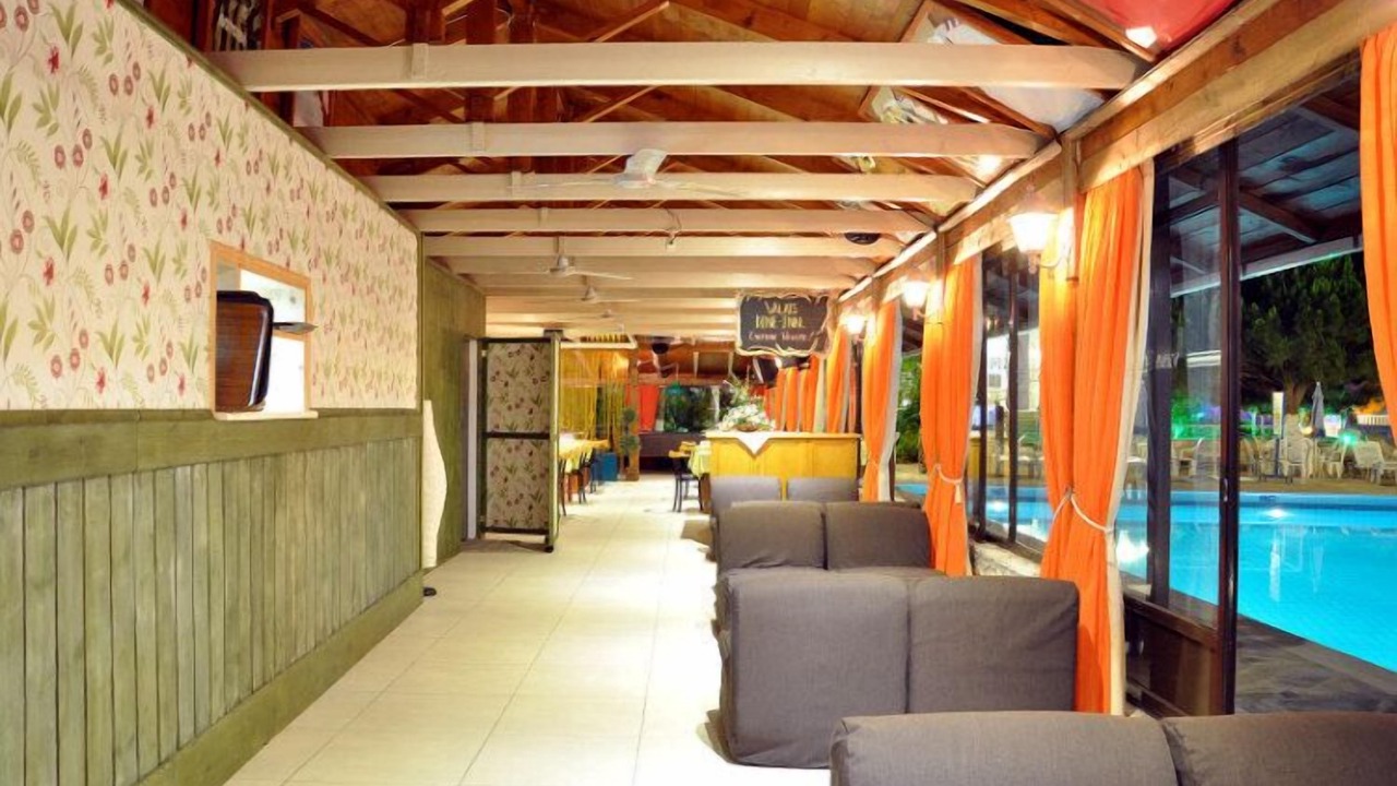 Photo of Patio Balcony in Alikanas