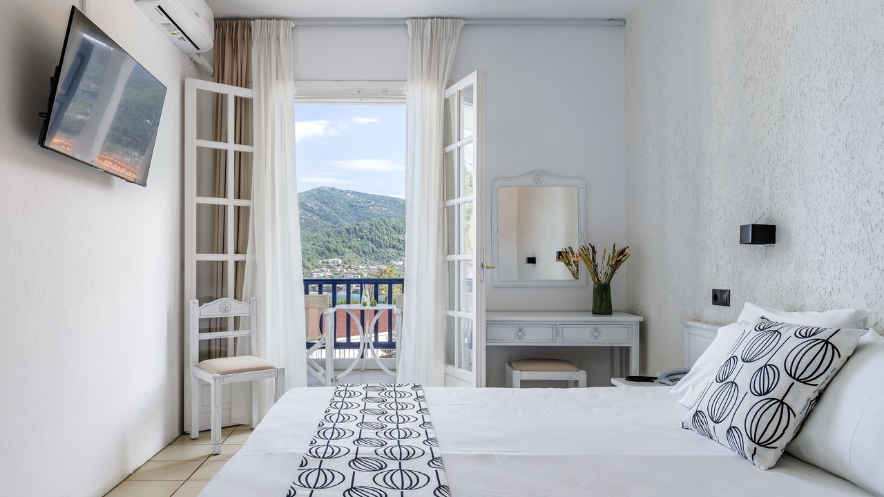Photo of Bedroom in Skopelos Town