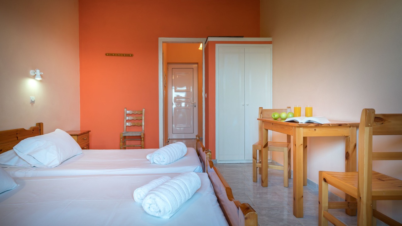 Photo of Bedroom in Amoudi
