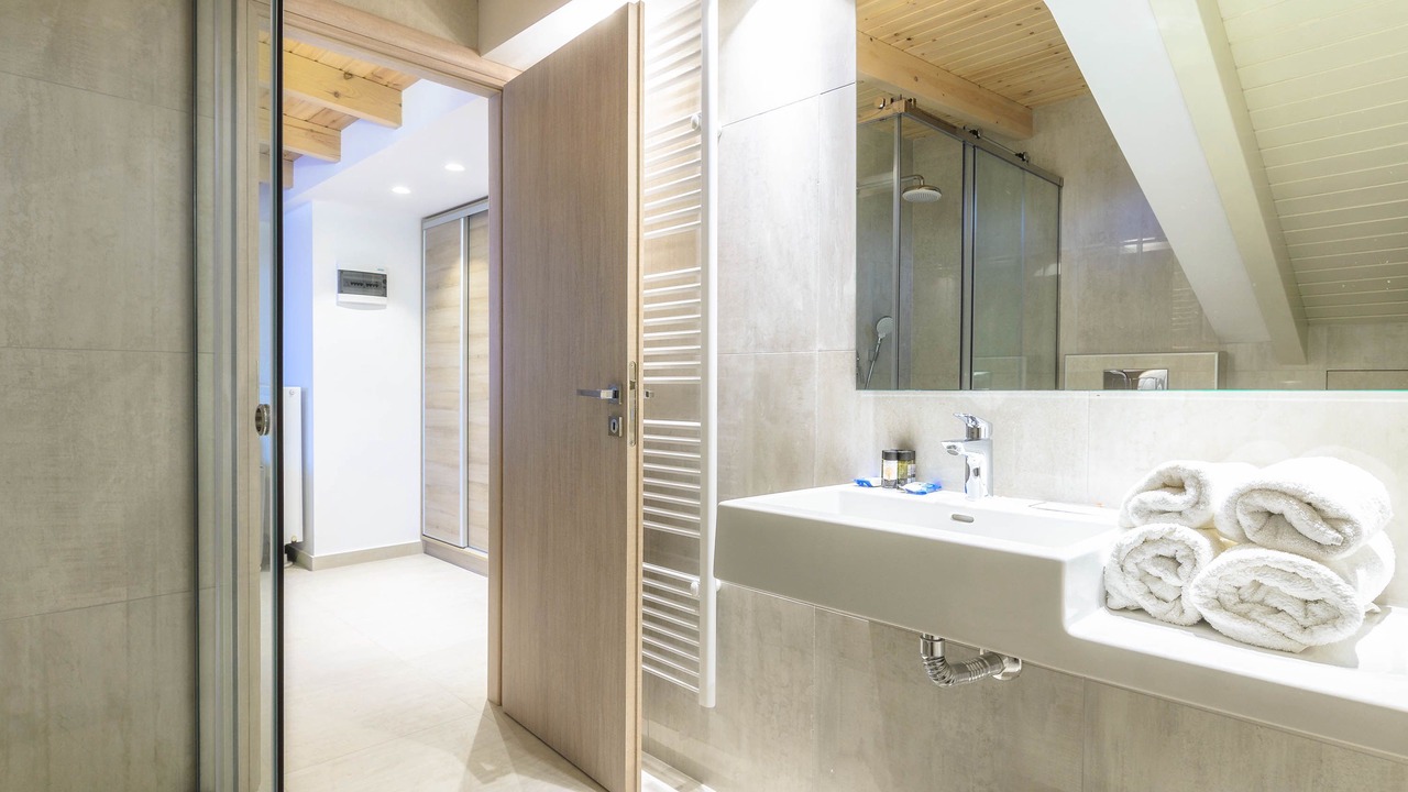 Photo of Bathroom in Tsilivi