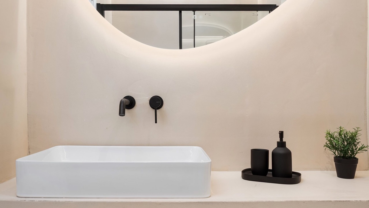 Photo of Bathroom in Anavyssos
