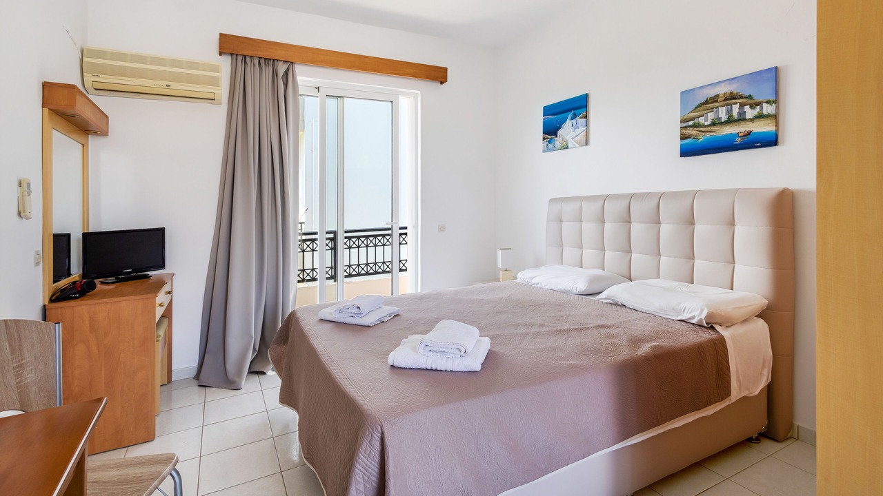 Photo of Bedroom in Ialyssos