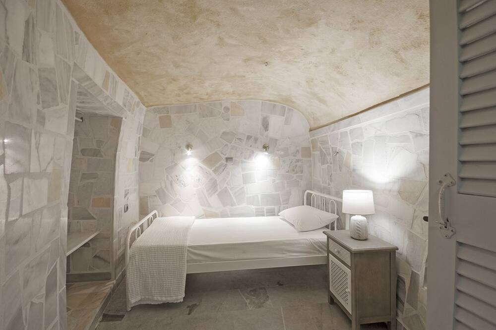 Photo of Bedroom in Vothon