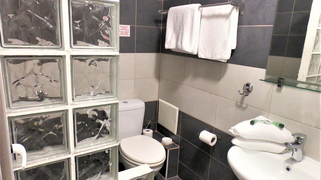 Photo of Bathroom in Piraeus