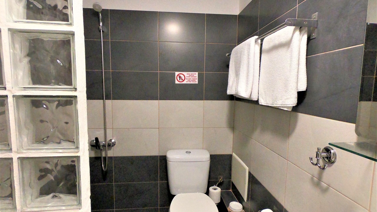 Photo of Bathroom in Piraeus