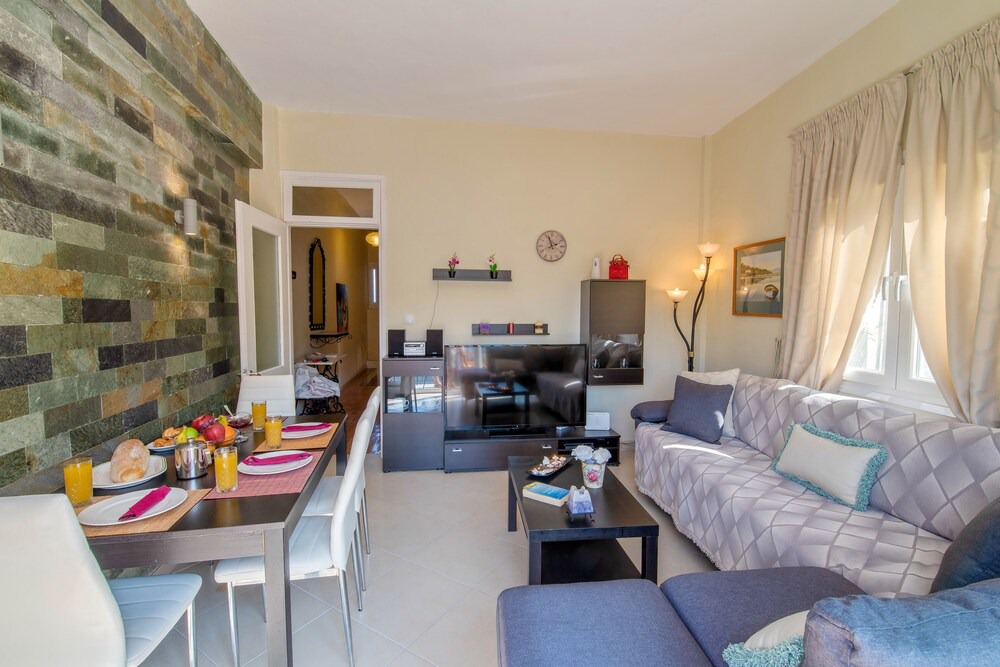 Photo of Livingroom in Longos