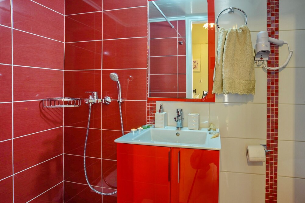 Photo of Bathroom in Longos