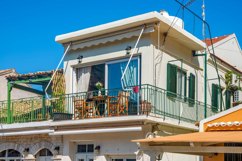 Photo of Outdoor in Longos