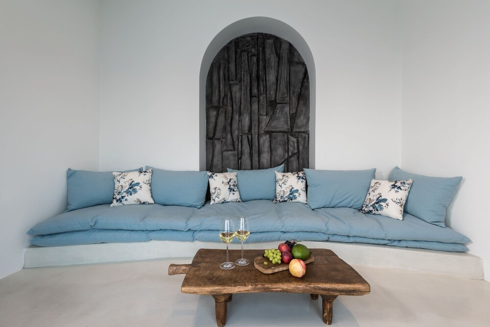Photo of Livingroom in Oia