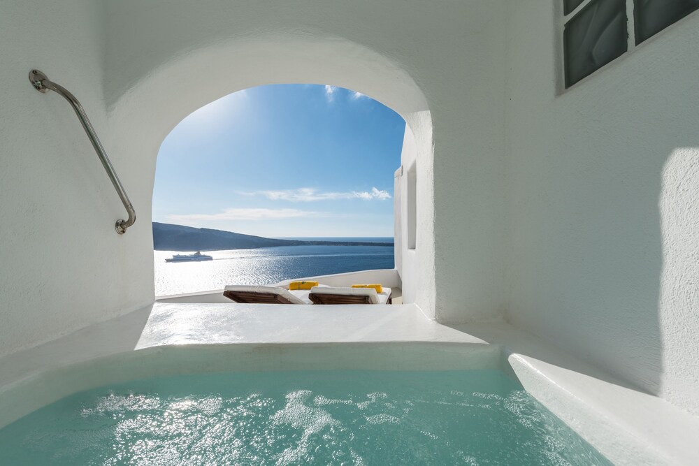 Photo of Others in Oia