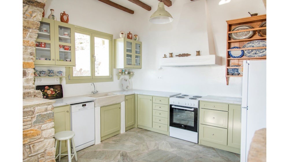 Photo of Kitchen in Exomvourgo
