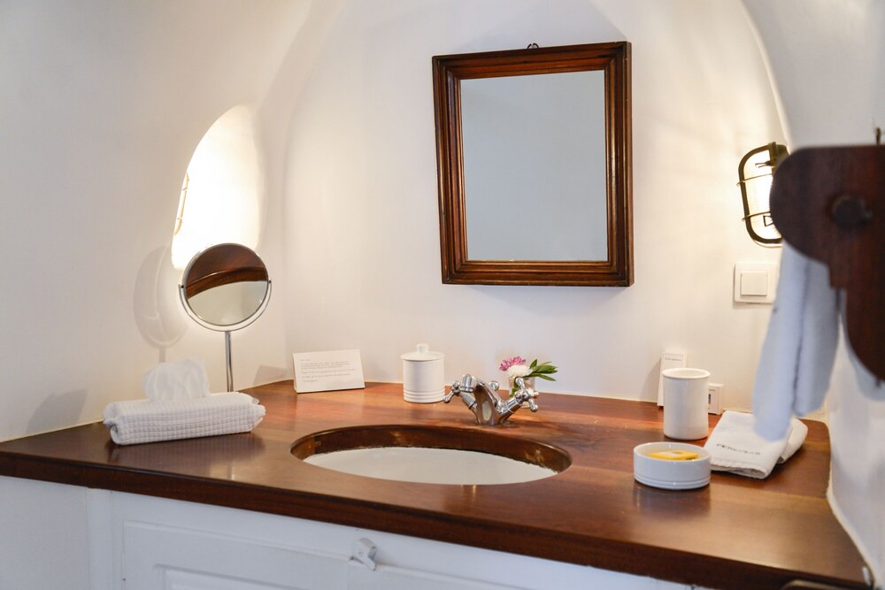 Photo of Bathroom in Oia