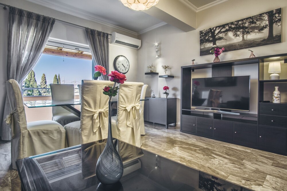Photo of Livingroom in Alepou