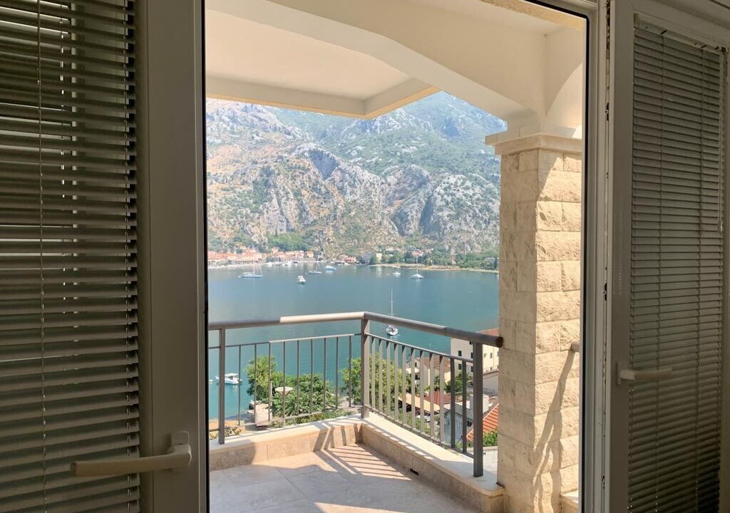 Photo of Others in Kotor