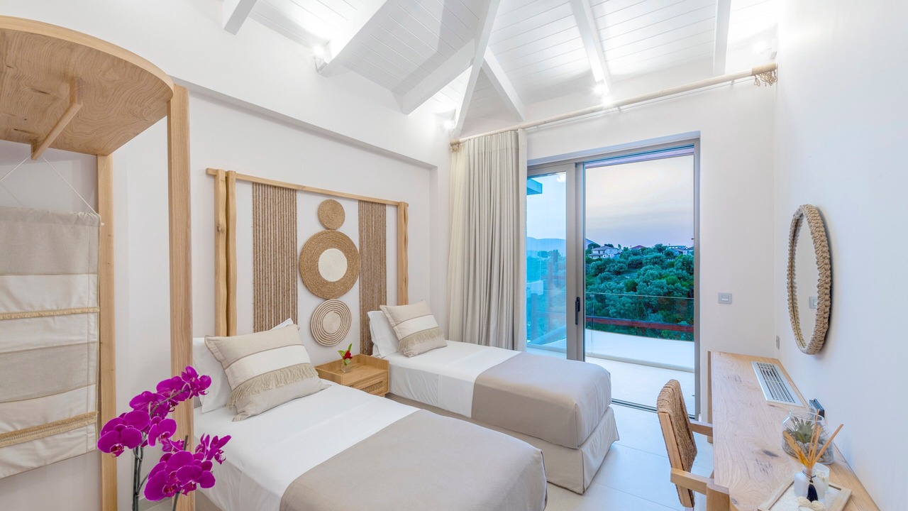 Photo of Bedroom in Katomerion