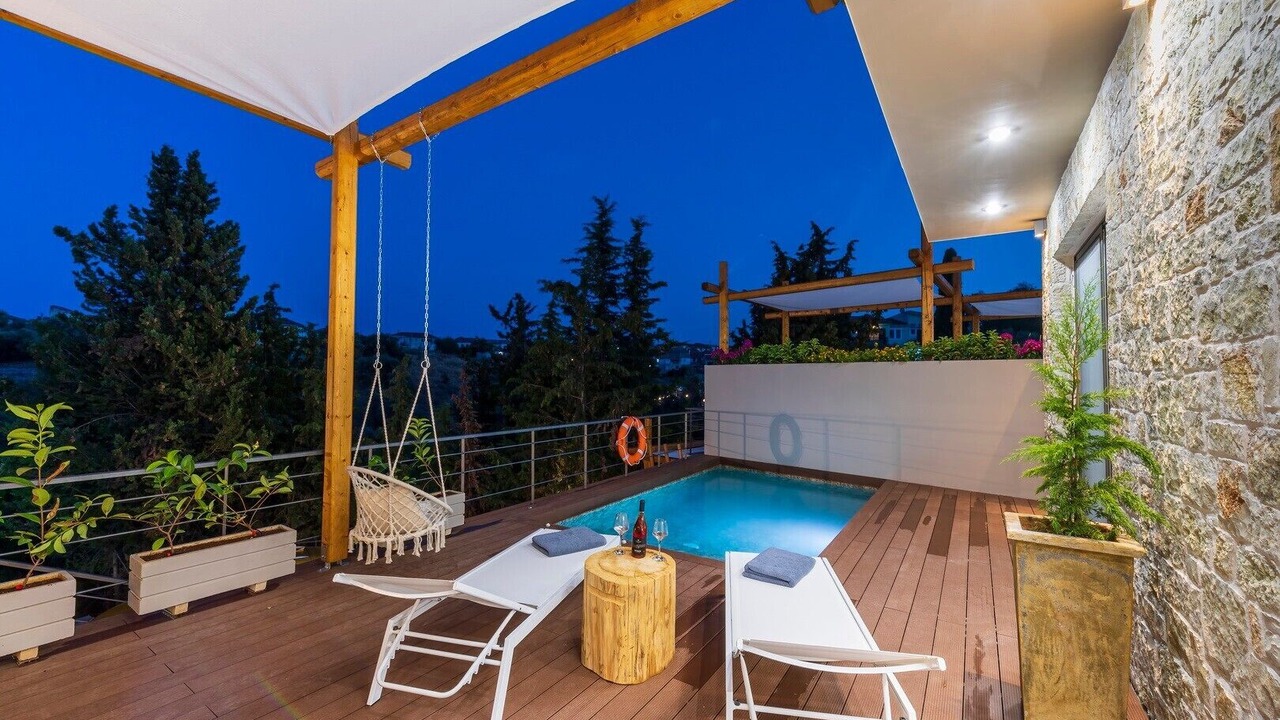 Photo of Outdoor in Katomerion