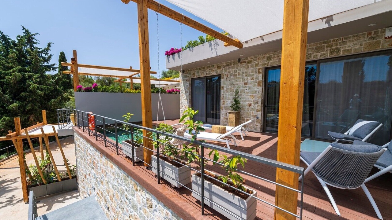 Photo of Patio Balcony in Katomerion