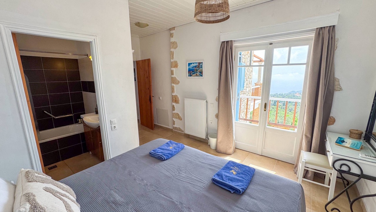 Photo of Bedroom in Elation