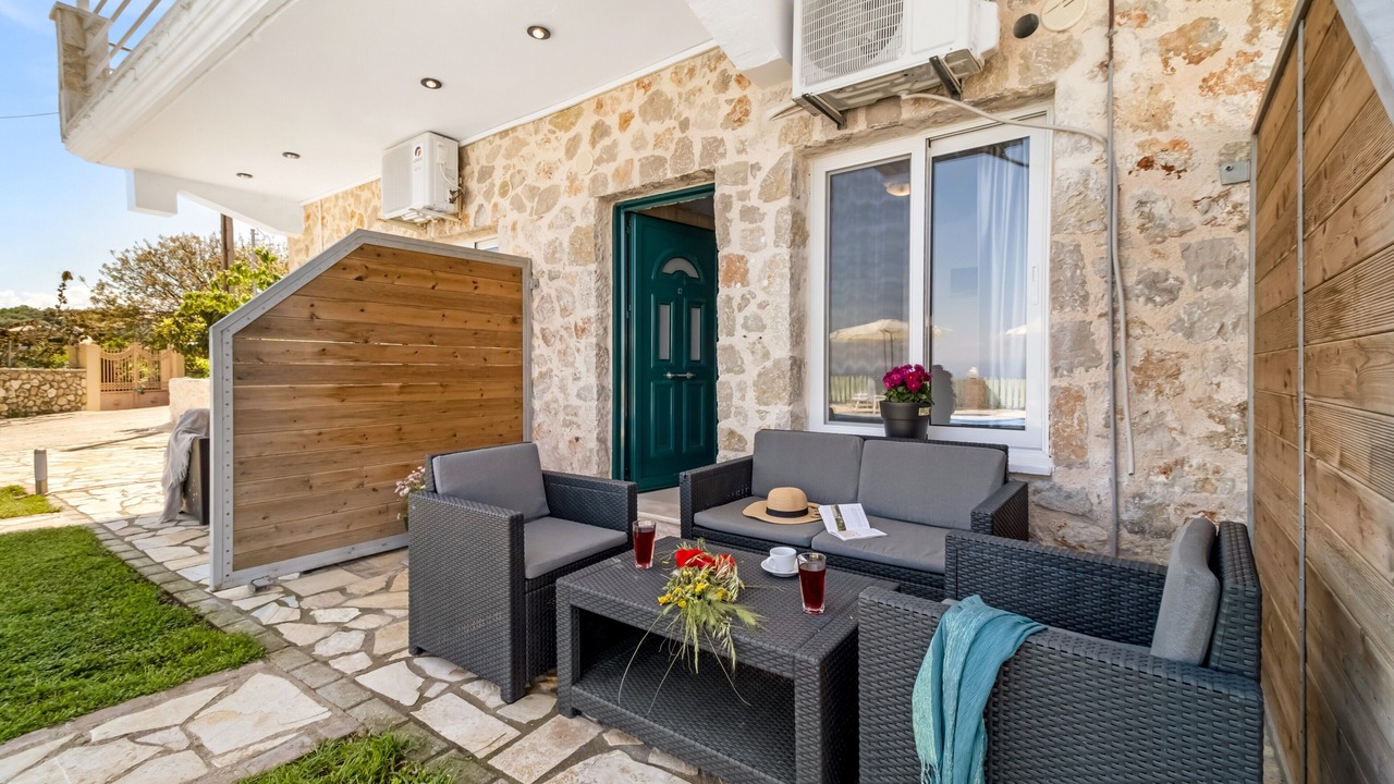 Photo of Patio Balcony in Tsoukaladhes
