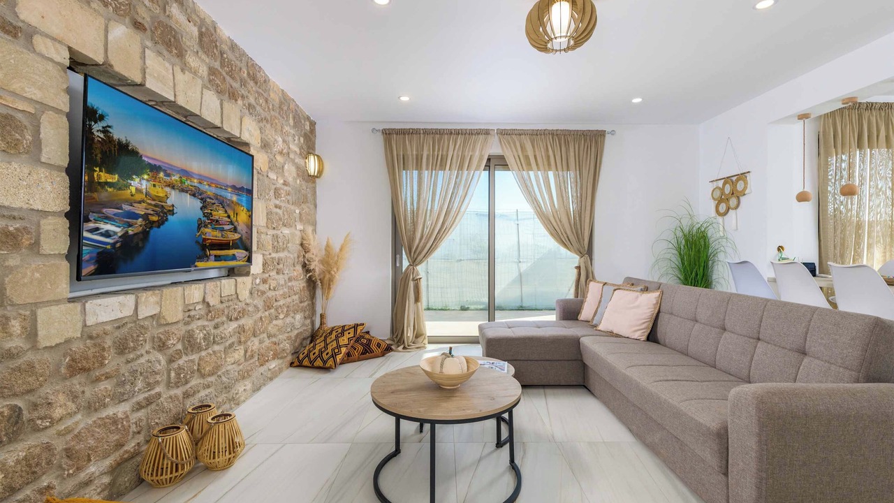 Photo of Livingroom in Kiotari