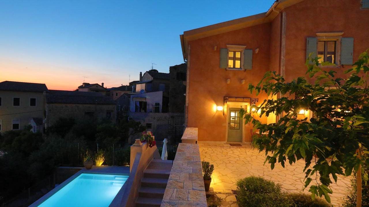 Photo of Outdoor in Achilleio