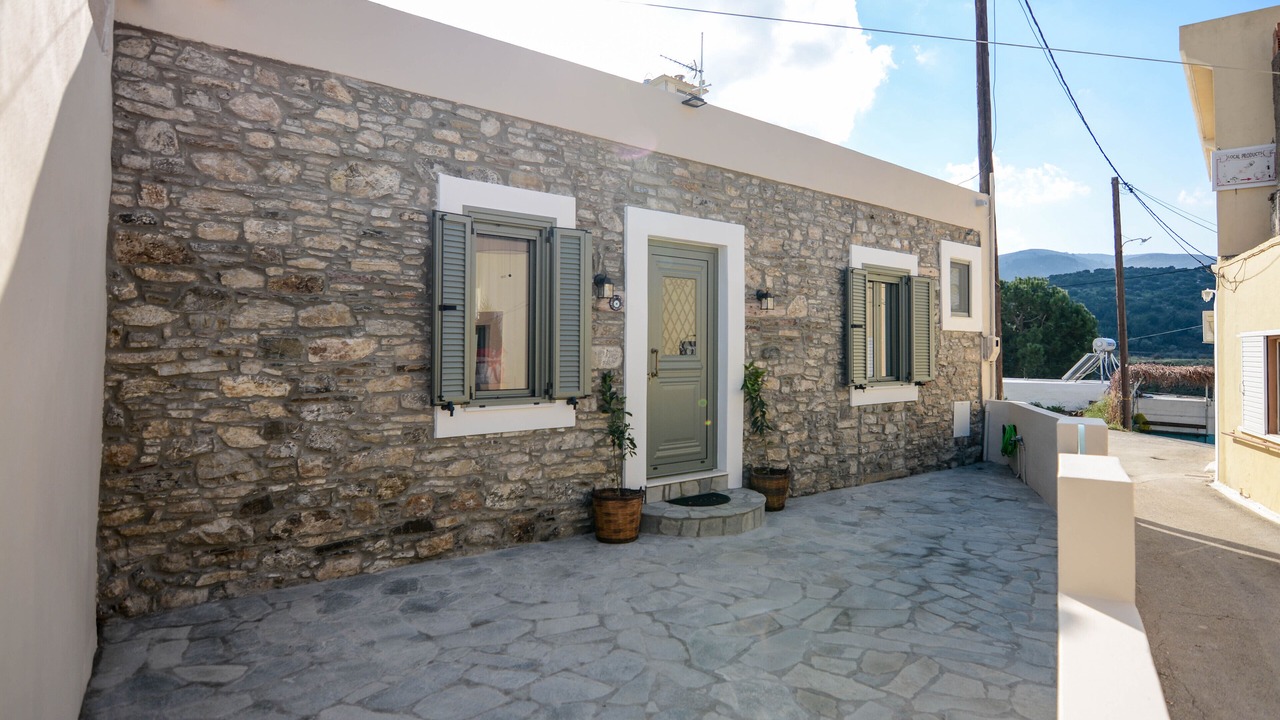Photo of Patio Balcony in Embonas