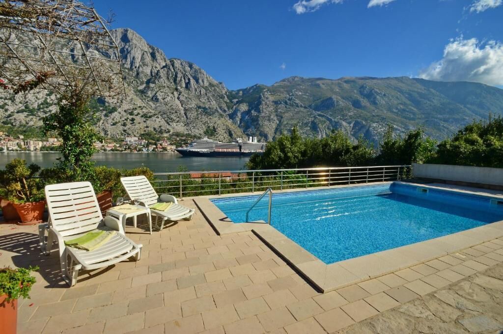 Photo of Outdoor in Muo