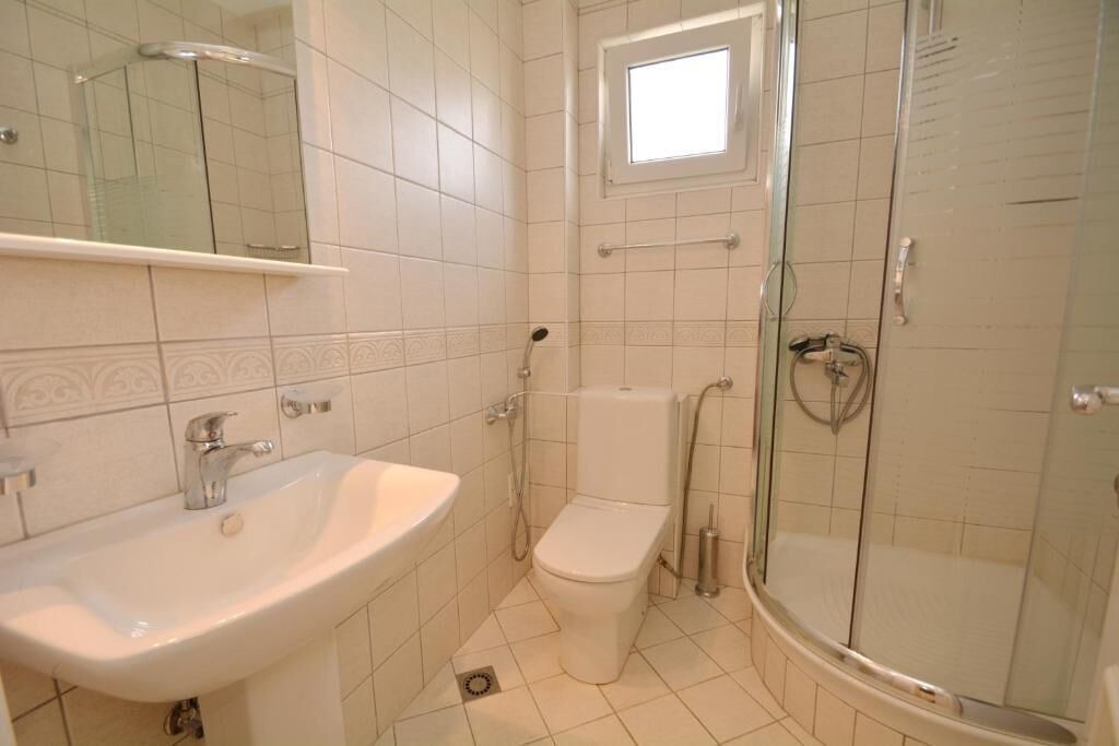Photo of Bathroom in Muo