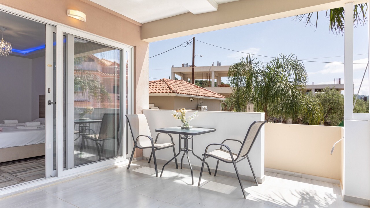 Photo of Outdoor in Alikanas