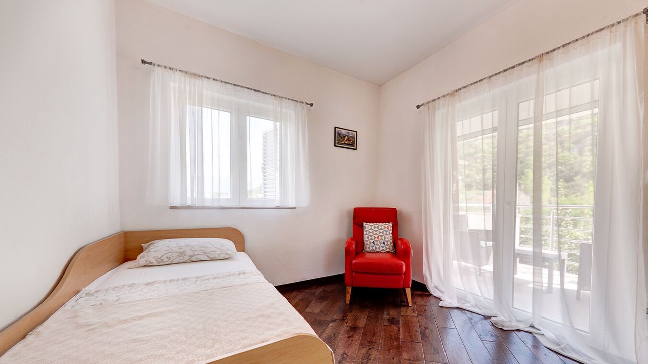 Photo of Bedroom in Donji Morinj