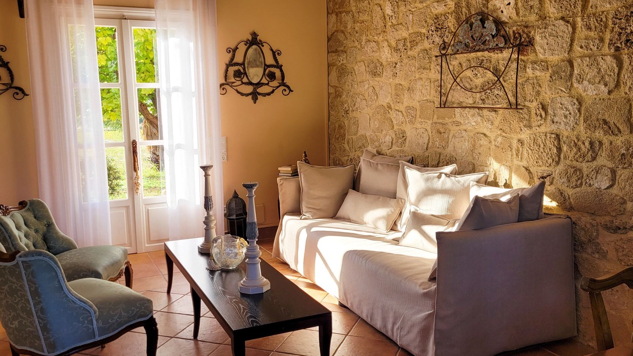Photo of Livingroom in Kounopetra